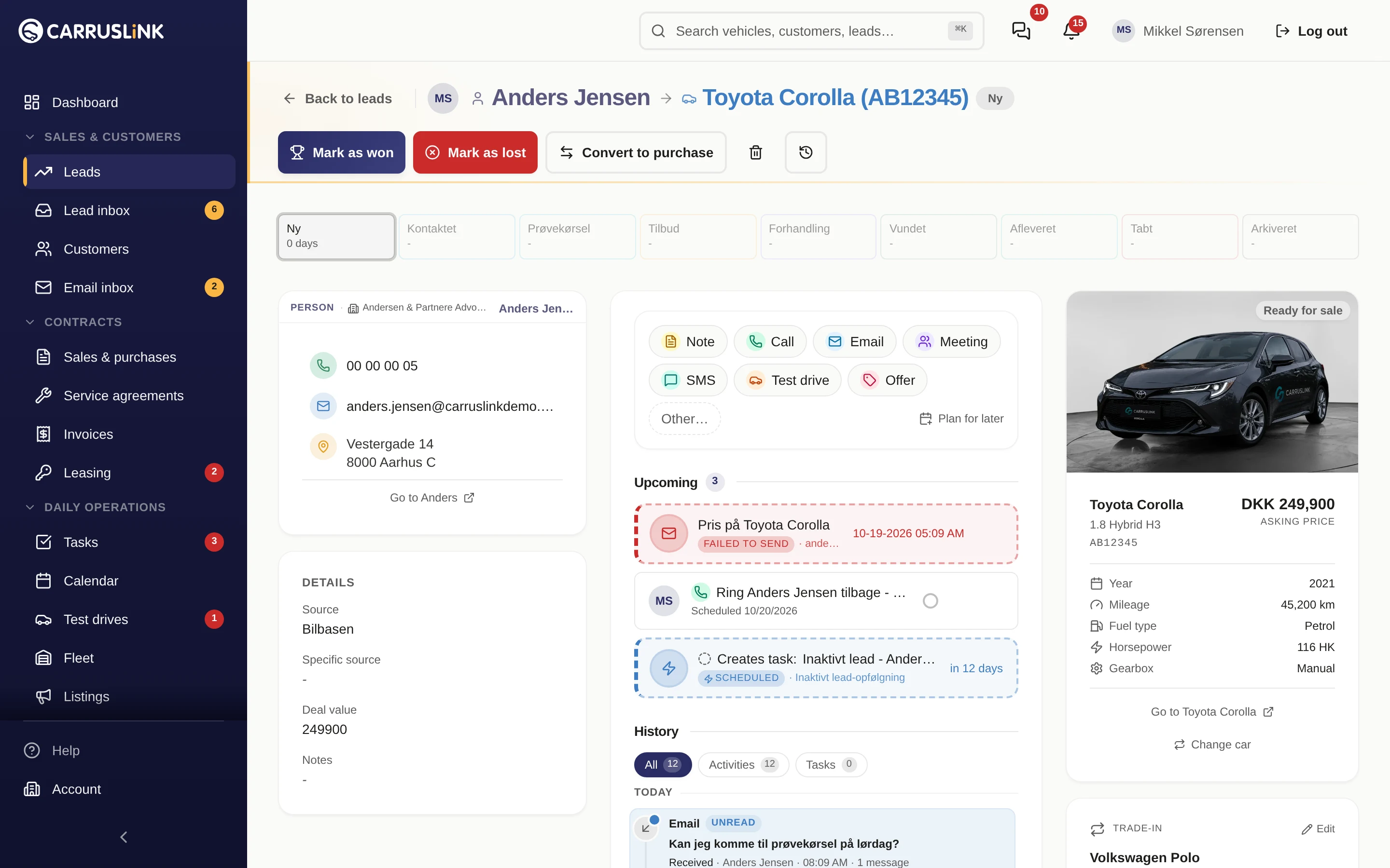 Lead inbox in CARRUSLiNK with portal leads, forms, and phone calls